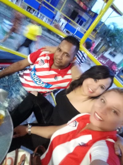 Photos of Embajada Beer