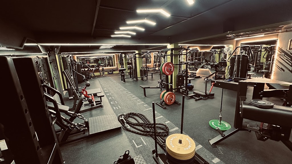 Muscle Matrix The Gym Unisex