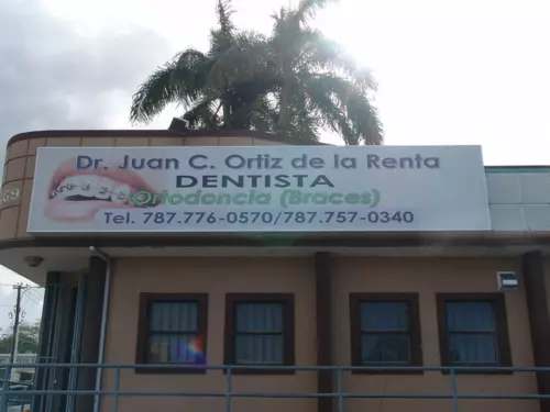 Dr. Juan C. Ortiz de la Renta