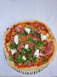 Photo n°43 de Les Cabanes de Rouffignac à Rouffignac-Saint-Cernin-de-Reilhac (Chambre d'hôtes)