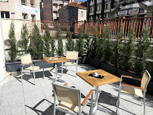 Photo n°10 de DESSANGE - Coiffeur Pau à Pau (Institut de beauté)