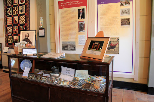 Starr Clark Tin Shop Gallery - United States