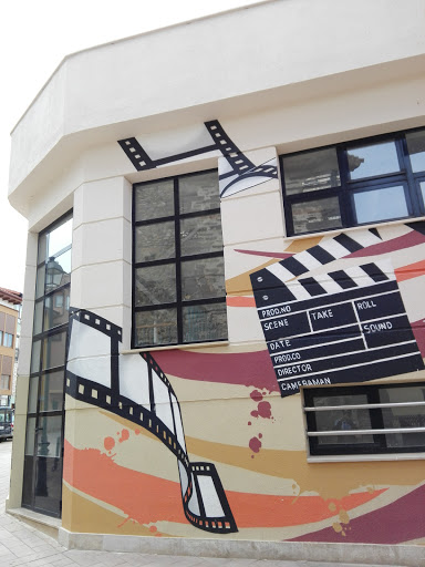 Teatro Municipal Reina Sofia - Cine - Thumbnail
