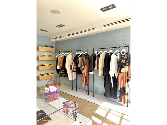 LOEWE St. Tropez by null