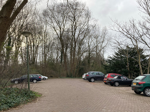 Parkeerplaats Kerkhoflaan via Koninginnegracht 146