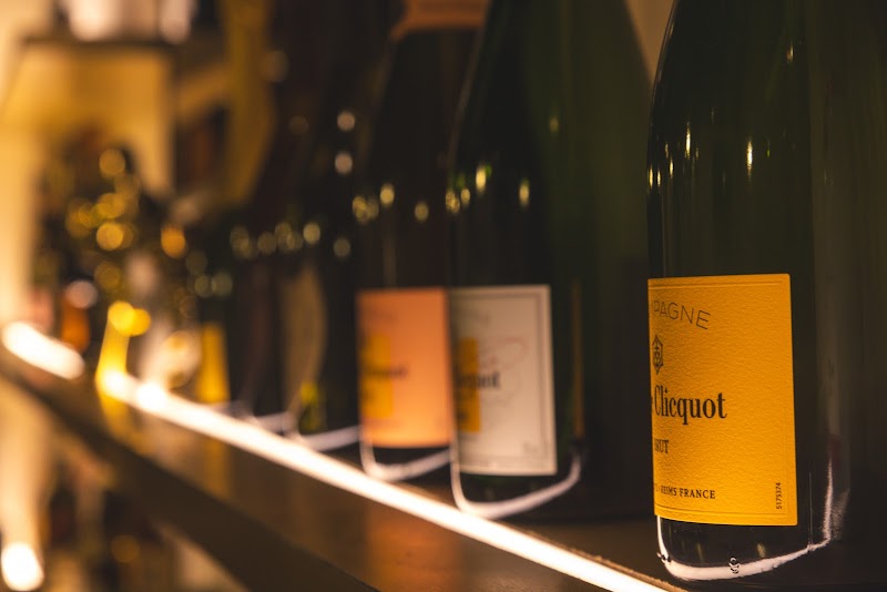 Girl's Bar Lino ガールズバーリノ