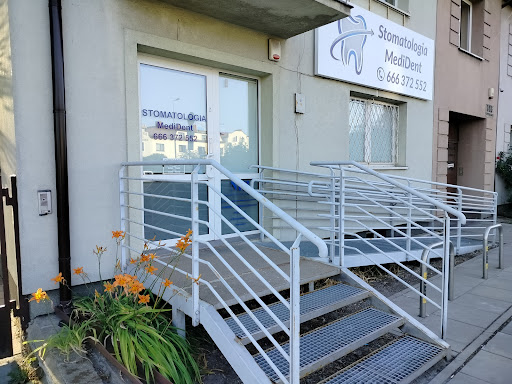 Stomatologia MediDent
