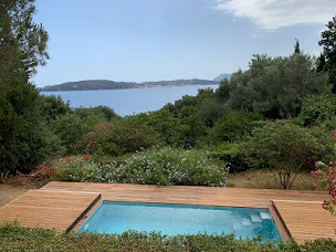 Photo n°17 de piscine à Hyères (Maçon)