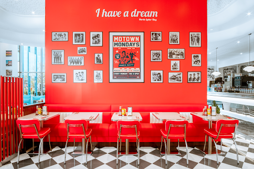 Photo 4 - Holly's Diner