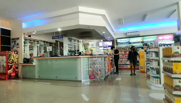Apotek Kimia Farma Hasanuddin