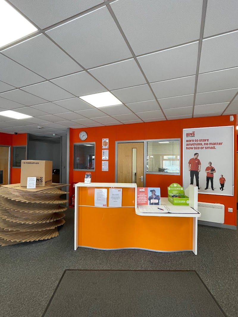 Len's Self Storage Edinburgh, Granton - Storage Units photo 2