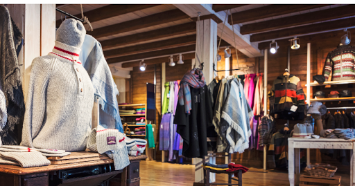 Smith Boutique - Visual