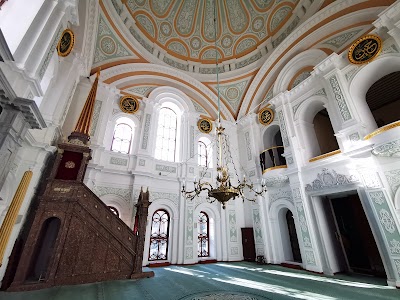 Küçük Mecidiye Mosque