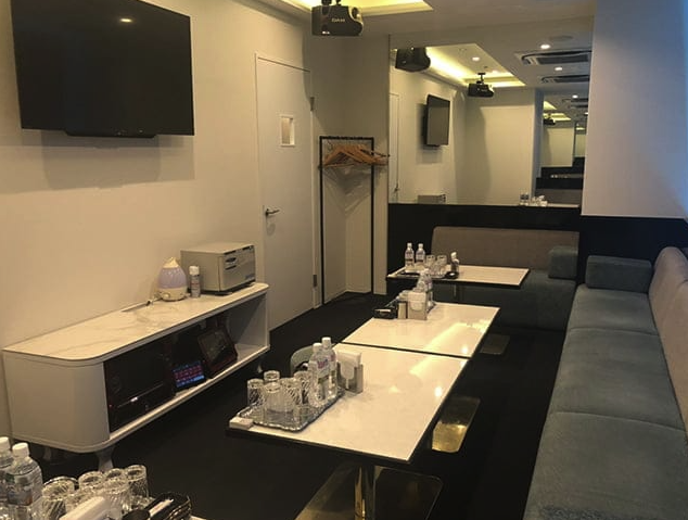 キャバクラClub IRIS (イリス)北新地