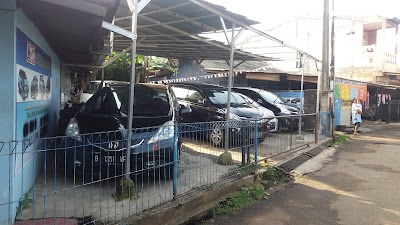 Photos of Car Rental Ciputat MRC
