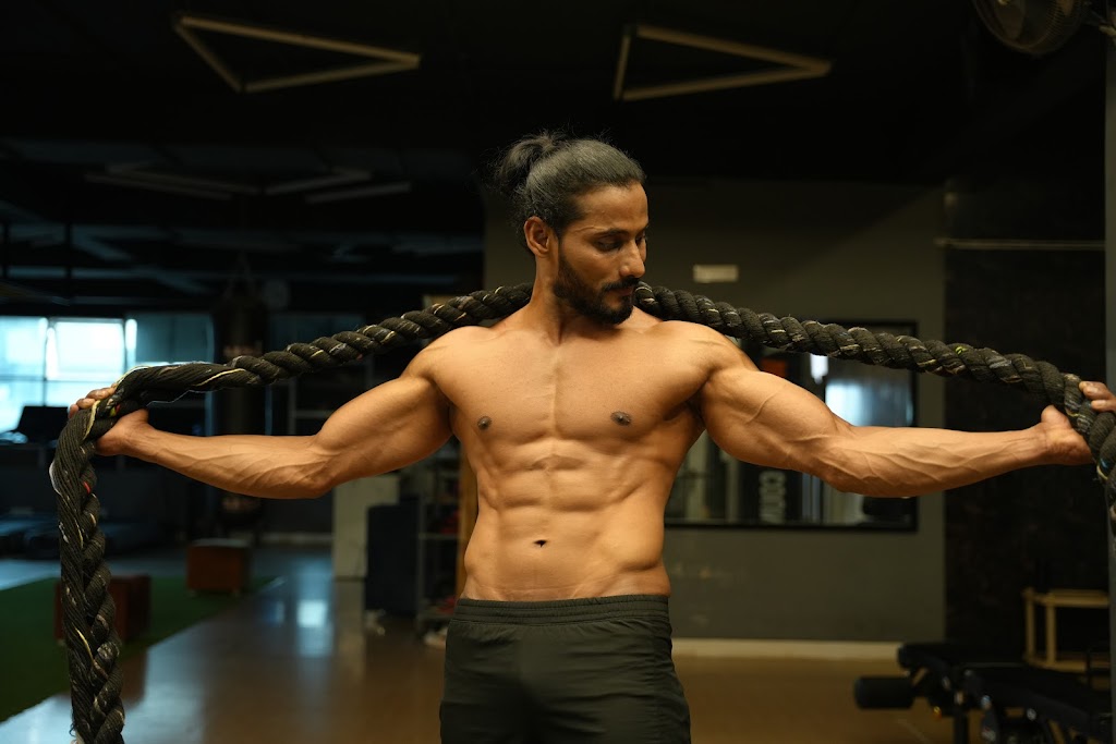 Lee Fitness53 Gym Never Give Up