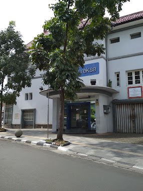 Gedung Pensil, Author: Jurito Sudarmo