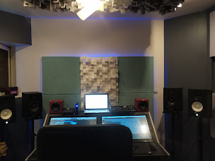 Photo n°2 de Victory Studio à Paris (Studio d'enregistrement)