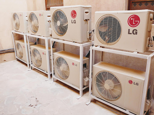 We are complete work of air conditioner repair installation uninsatalltion service ges filling post image