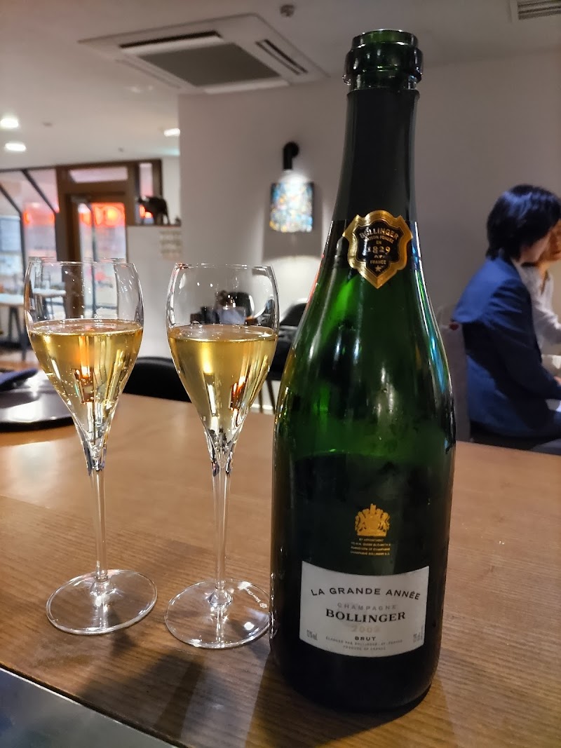 HOMAGE オマージュ