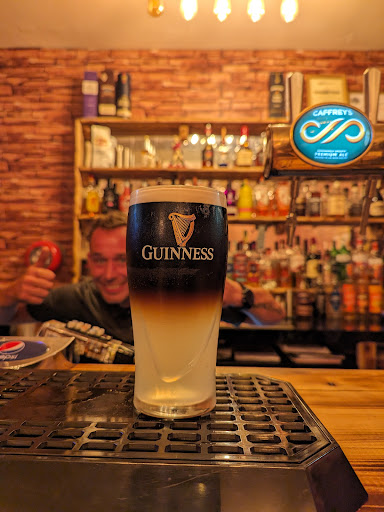 Bar1828 - Visual