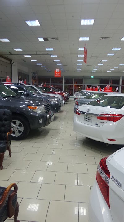 Photos of Al Sayer Toyota Used Car Showroom