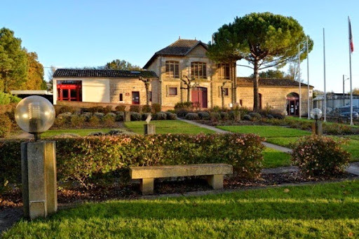 Photo de Mairie de Saucats à Saucats (33650)