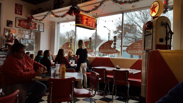 Cafe Manhattan