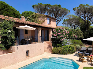 Photo n°1 de Villa Golf Azur à Saint-Raphaël (Agence de location de maisons de vacances)