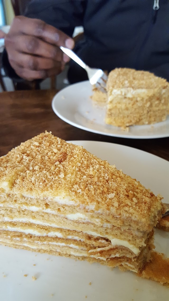 Artisan Cafe & Bistrot