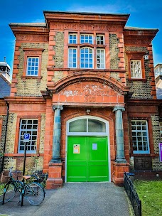 Brentford Library london