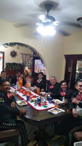 Mariachi los Potrillos