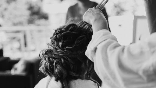 Mon petit salon by Marie, coiffeur privé - Thumbnail