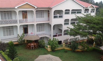 Photos of Mountain Breeze Hotel
