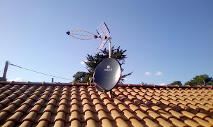 Photo n°1 de FAUTHOUS Luc à Soustons (Service de réparation d'équipements audiovisuels)