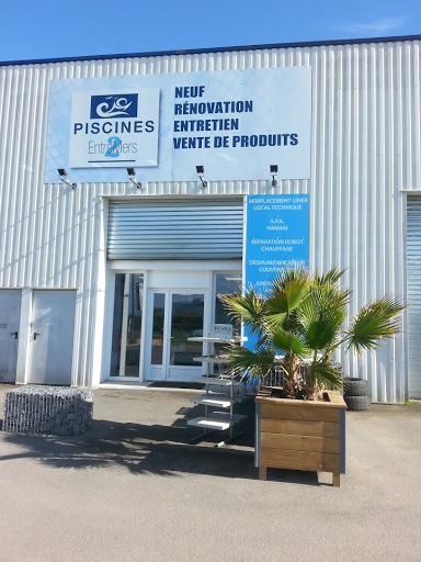 Photo de Piscine Dugain Coutras - H2O techniques et piscines à Sablons (33910)