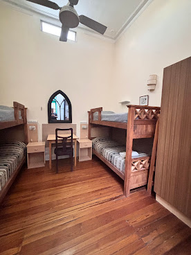 LGY Bed & Breakfast ONLY MEN by null