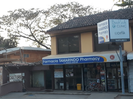 Farmacia Tamarindo + Doctors & Surgery