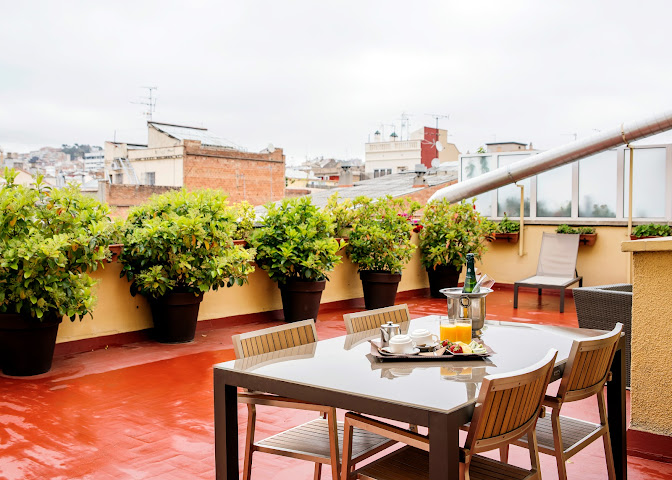 Aparthotel Silver Barcelona by null