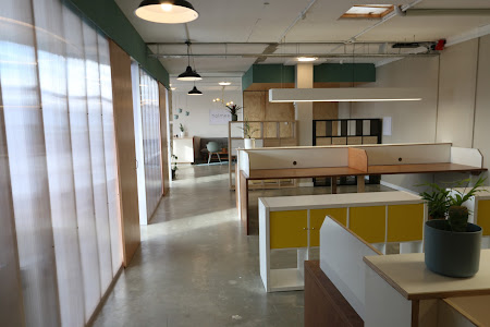 laptop friendly coworking space