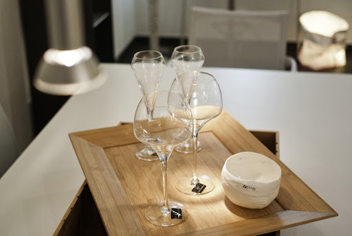 Meubles Design, Meubles et Luminaires, Delémont, Moutier, Porrentruy Gallery - France