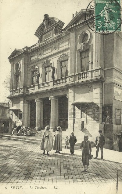 Photos of Placette Du Th&eacute;&acirc;tre