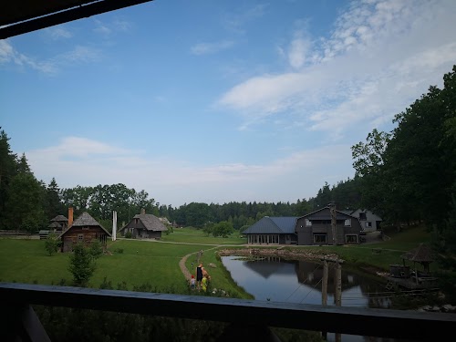 Po ąžuolais, kaimo turizmo sodyba