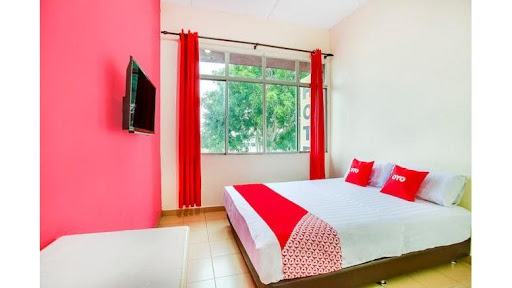 OYO 89441 The Melawati Hotel