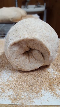 麦 MUJI｜石薪窯パン＆ケーキ麦 MUJI