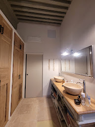 Photo n°30 de Armand Peinture Sté à Salon-de-Provence (Peintre en bâtiment)