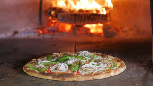 Famiglia Fornaciari Wood Fired Pizza - Thumbnail