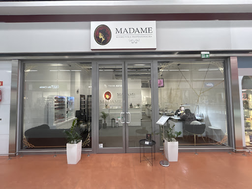 Kosmetyka Profesjonalna Madame - CH Gocław | Manicure | Endermologia | Masaż |