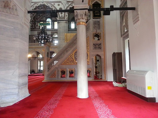 Yeni Valide Mosque