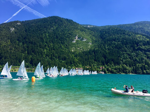 Area Sosta Camper Lago Di Molveno - Thumbnail
